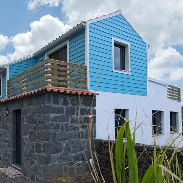 Casa do André (Casas do Capelo)，位于Fajã的酒店