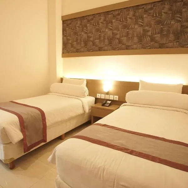 Viva Hotel Kediri by Azana，位于谏义里的酒店