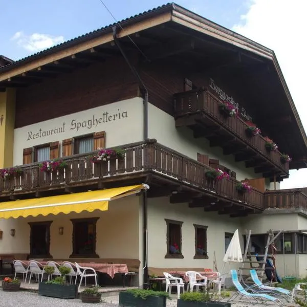 Berggasthof Stern，位于San Pietro的酒店