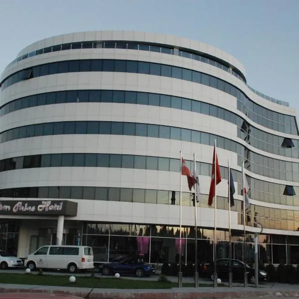 金帕拉斯酒店 ，位于Velimeşe的酒店