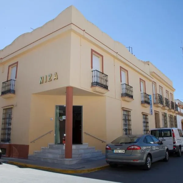尼扎旅馆，位于Trigueros的酒店