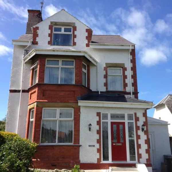 Black Sheep Lodge，位于霍利黑德的酒店