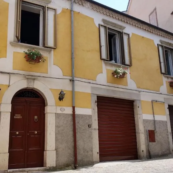Casa San Francesco，位于Belmonte del Sannio的酒店