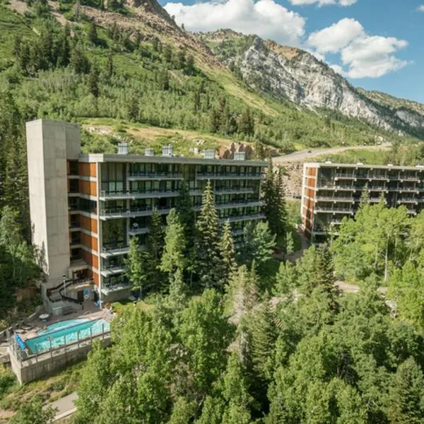 Inn at Snowbird，位于The Cliff Lodge的酒店