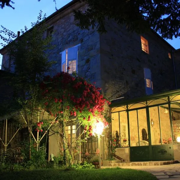 la maison des chartreux，位于Brives-Charensac的酒店
