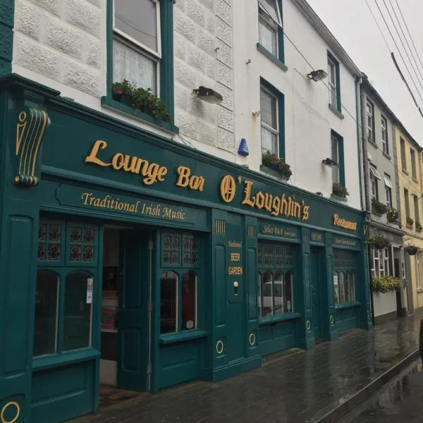 O'Loughlin's Bar，位于米尔敦马尔贝的酒店