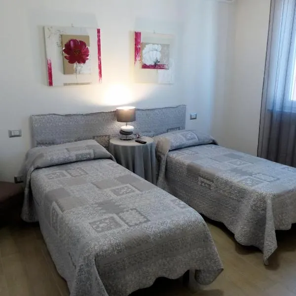 Marinella Guest House，位于Cornale的酒店