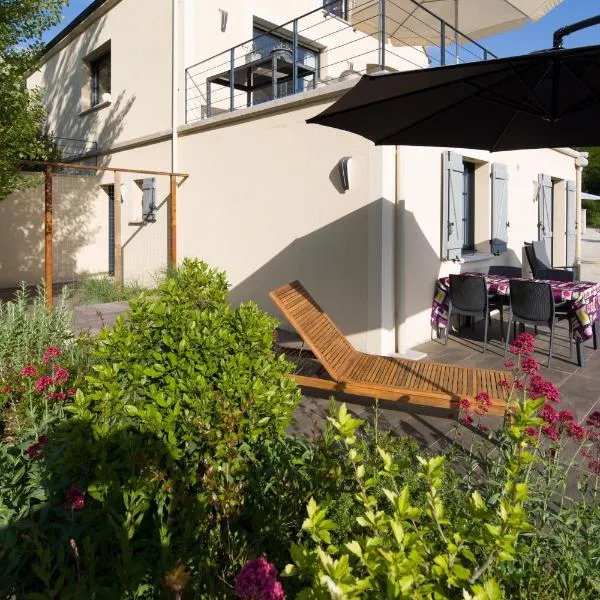 Domaine l'Ancien Vignoble，位于Saint-Julien-de-Lampon的酒店