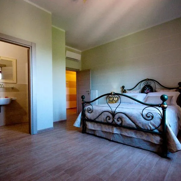 Agriturismo La Madonnina，位于蒙特法尔科的酒店