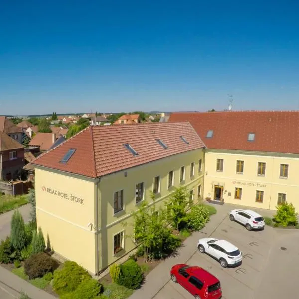 斯托克瑞莱克斯酒店，位于Poštorná的酒店