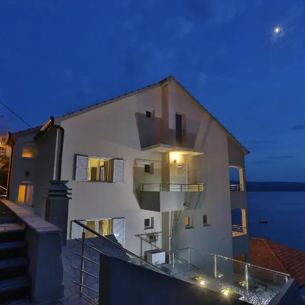 Villa Poletto，位于奥米什的酒店