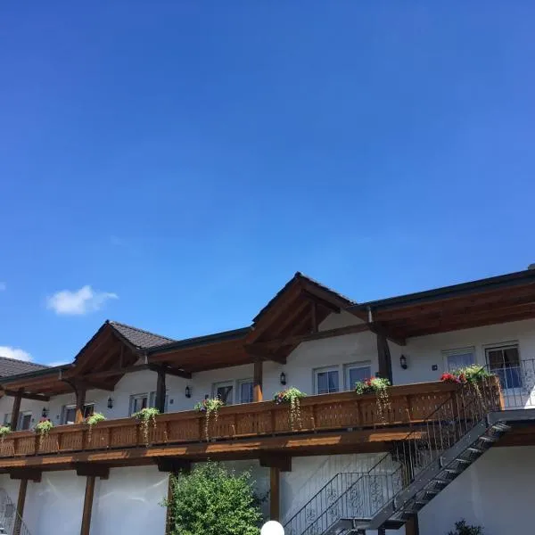 谢瑞尔乡村旅馆，位于锡根的酒店