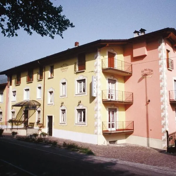 Albergo Ristorante Marcheno，位于Tavernole sul Mella的酒店