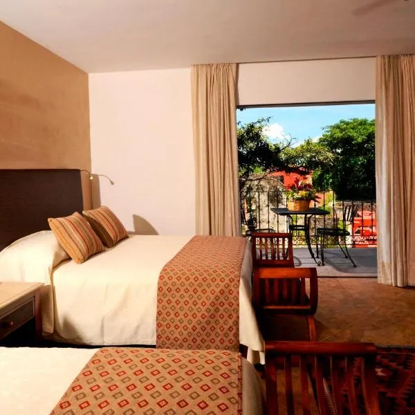 科尔特斯庄园酒店及Spa，位于库埃纳瓦卡的酒店