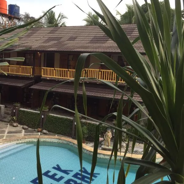 德萨度假大酒店，位于Cimaja的酒店