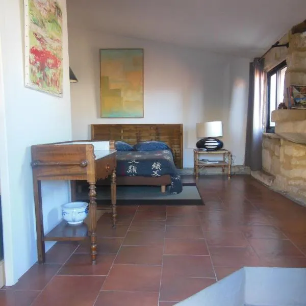 拉米格兰酒店，位于Villevieille的酒店