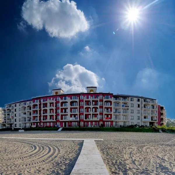 Primea Beach Residence，位于阿赫托波尔的酒店