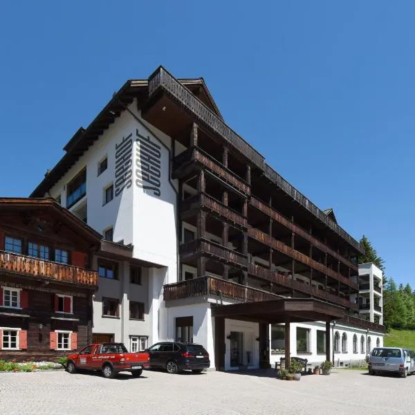 希霍夫酒店 - 阿罗萨，位于Frauenkirch的酒店