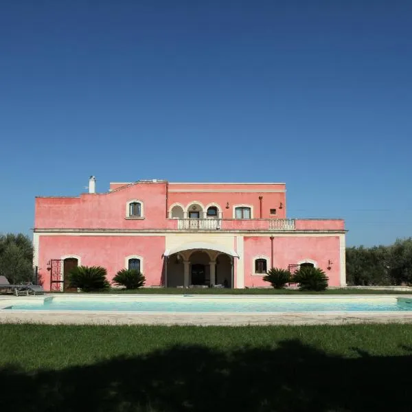 Villa Pardonise- Puglia-Salento-Casa vacanze，位于圣凯撒利亚温泉的酒店