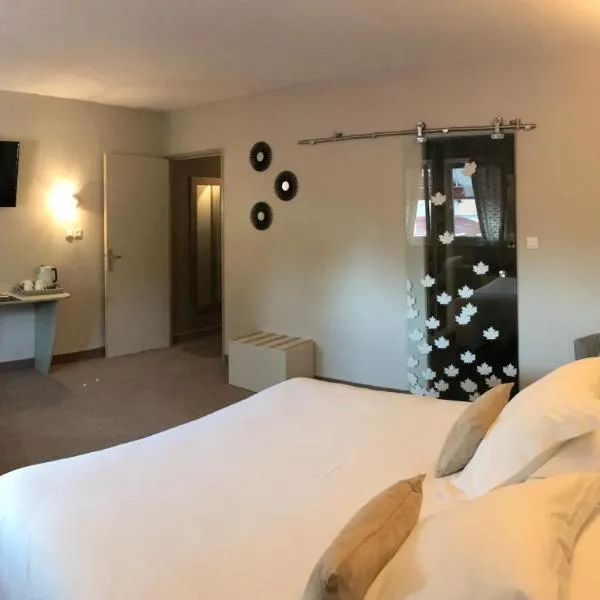 德梅因乐继温泉酒店，位于Montbozon的酒店