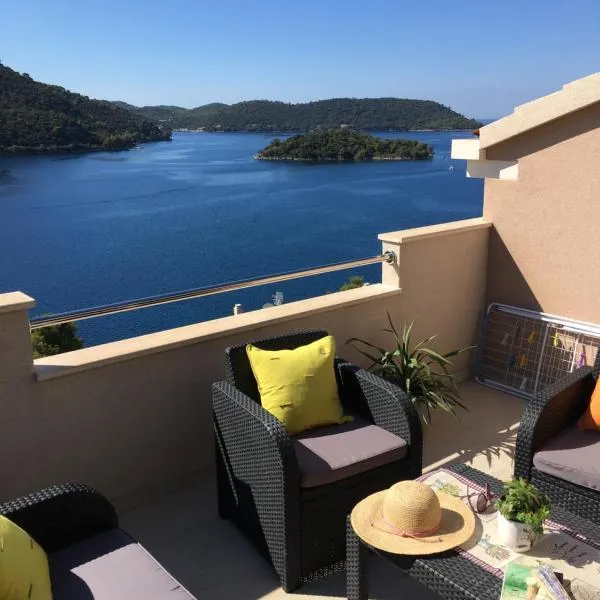 Apartments Ladesta，位于Otok Lastovo的酒店