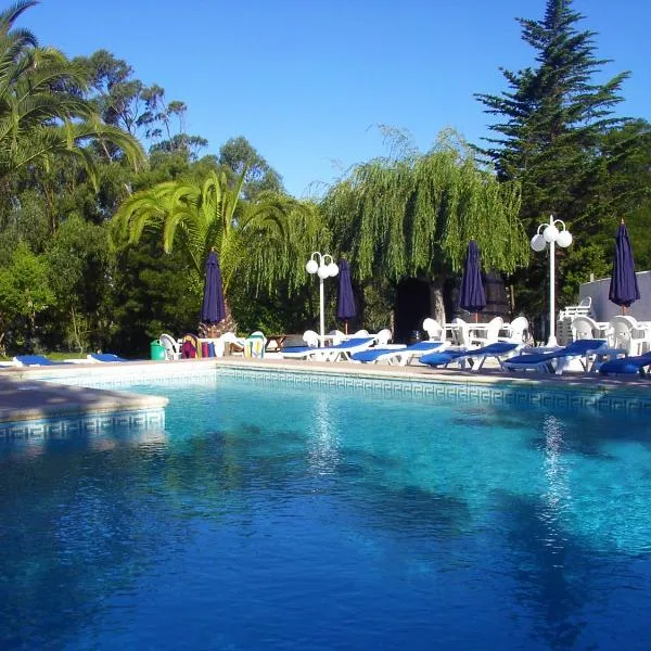 爱考达乡村酒店，位于阿雷亚布兰卡海滩的酒店