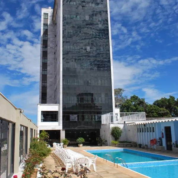 Lucape Palace Hotel，位于Correia de Almeida的酒店