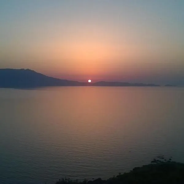 Michalis Holiday Home，位于Ravdhoúkha的酒店