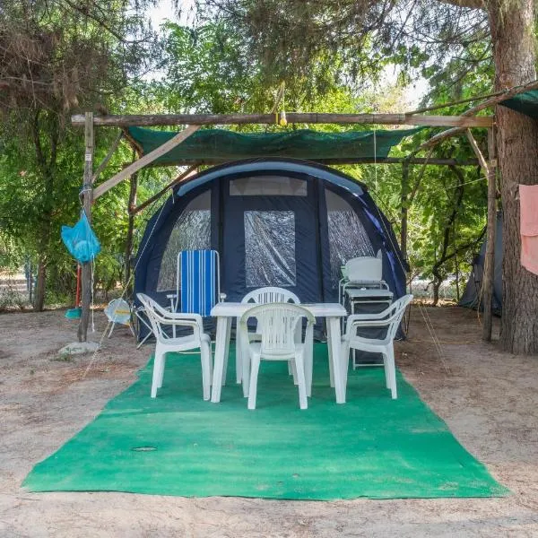 Camping Pitsoni，位于托罗尼的酒店