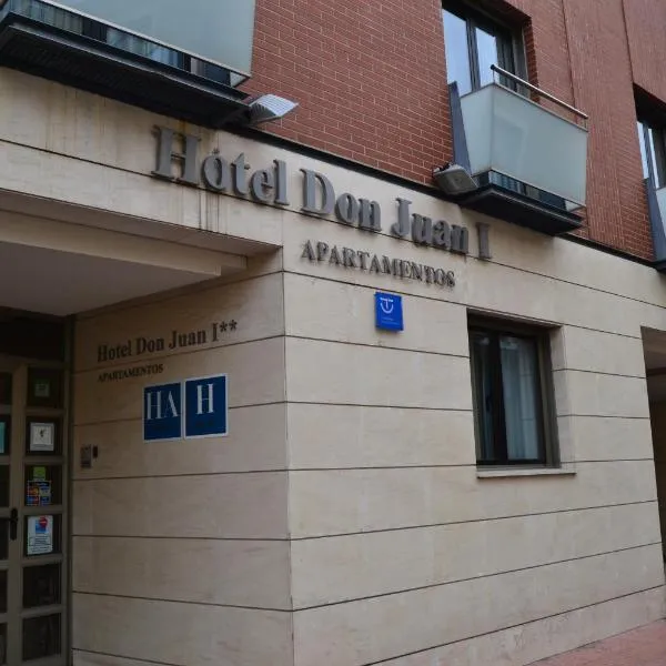 胡安一世公寓酒店，位于阿尔卡拉德荷那利斯的酒店