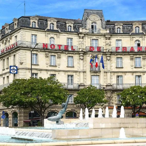 法兰西酒店，位于圣锡尔万当茹的酒店