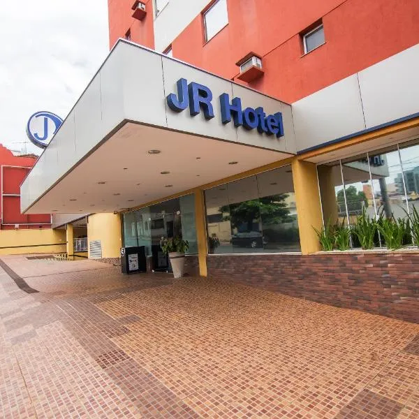 里贝朗普雷图JR酒店，位于Jardinópolis的酒店