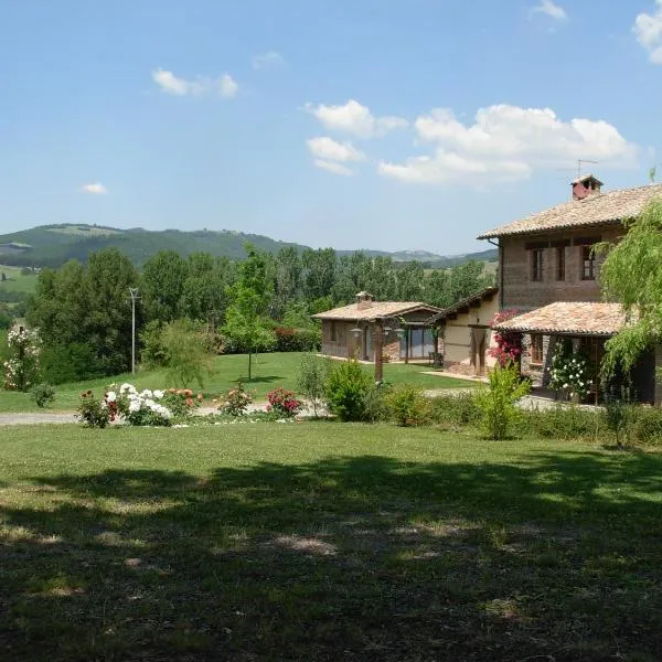 Agriturismo Santa Veronica，位于阿夸彭登泰的酒店