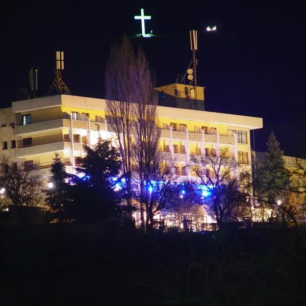 Hotel Kristal，位于戈里察的酒店