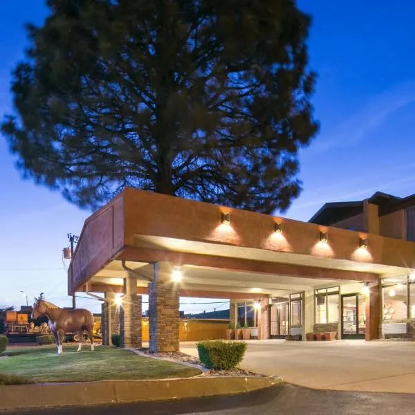小马士兵贝斯特韦斯特酒店，位于Elden Pueblo的酒店
