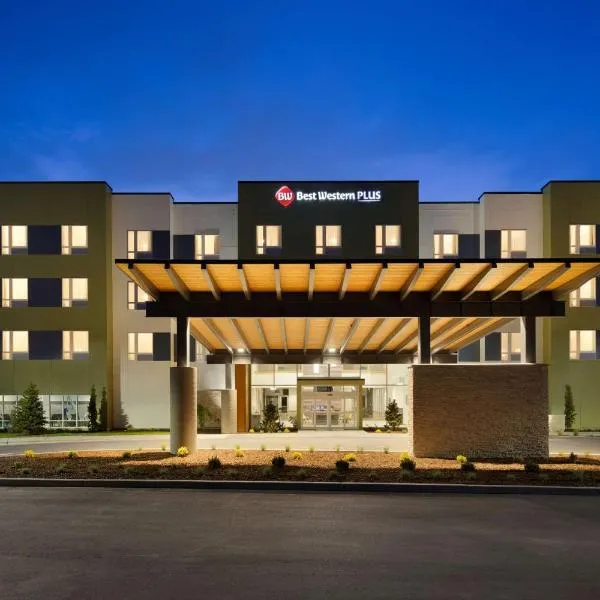 南帕市政中心胡椒树贝斯特韦斯特优质酒店，位于Star的酒店