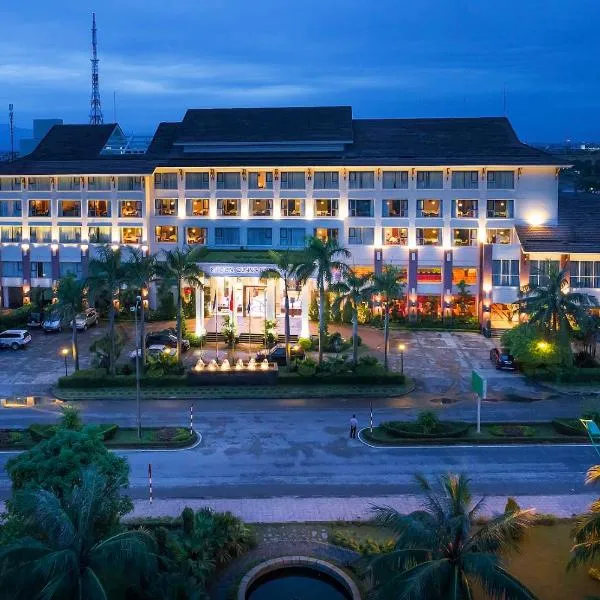 西贡广平酒店，位于Xóm Thương的酒店