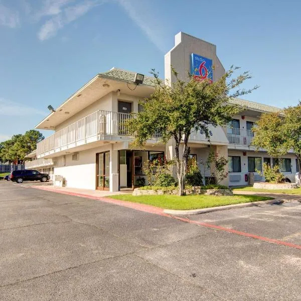 Studio 6-Grand Prairie, TX，位于大草原城的酒店