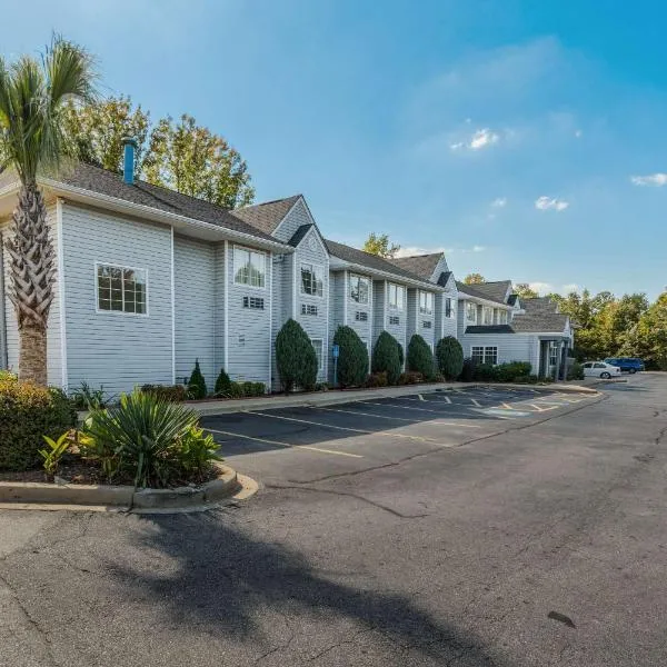 Motel 6-Simpsonville, SC - Greenville，位于辛普森维尔的酒店