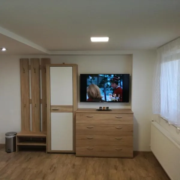 Apartmán Katka，位于Ivančiná的酒店