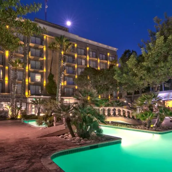 鲁瑟纳太阿娜酒店，位于Rancho La Gloria的酒店