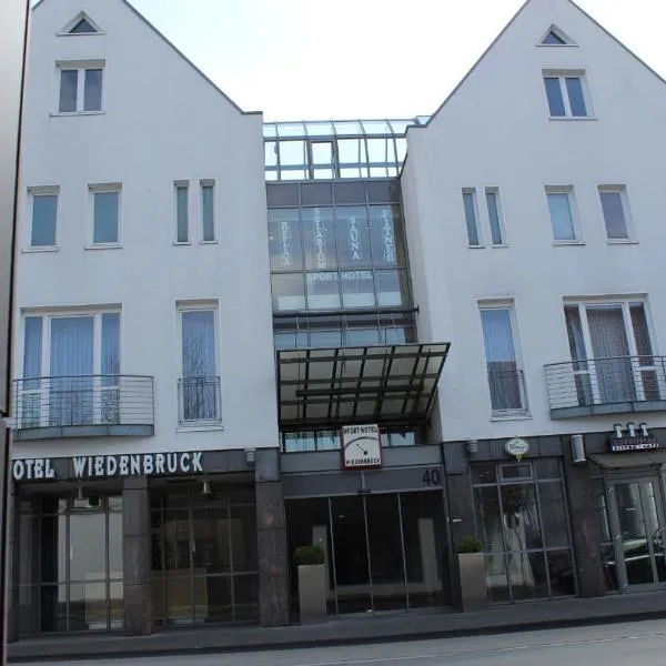 维登布鲁克健身酒店，位于雷达-维登布吕克的酒店