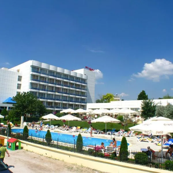阿芙罗狄蒂酒店，位于道泽兹西特里奥格的酒店