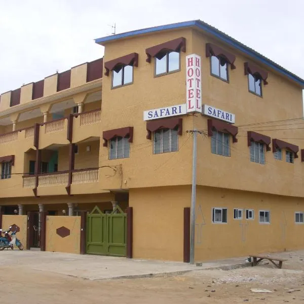 Hotel Safari COTONOU，位于Ouékè-Zoumè的酒店