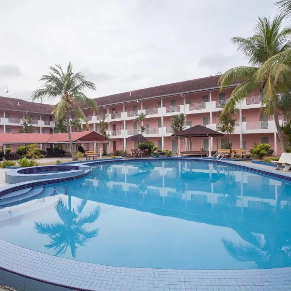马来西亚丰盛港塞里酒店，位于Kampong Tenglu Besar的酒店
