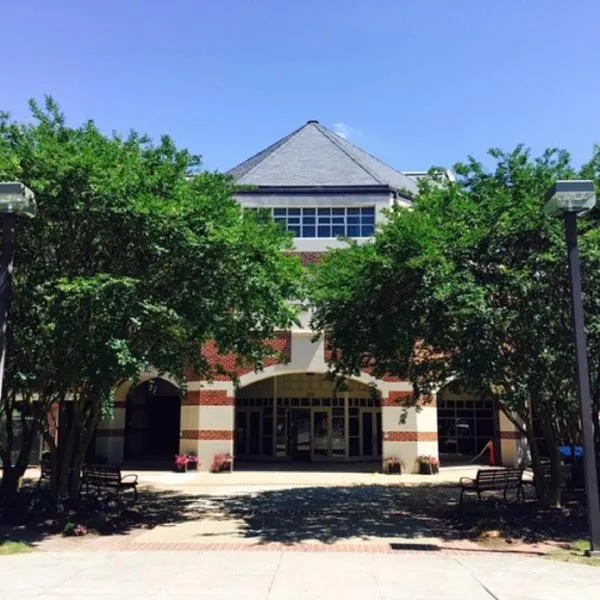 The Henson，位于Princess Anne的酒店