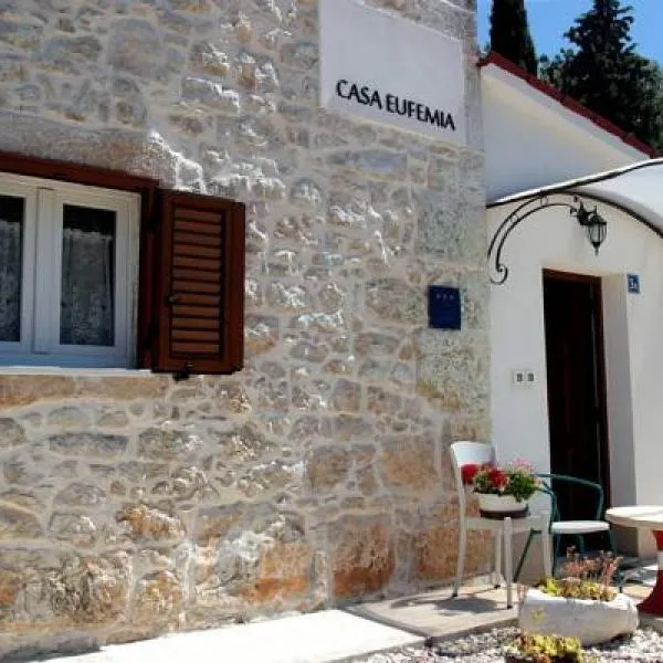 Casa Eufemia，位于冯塔纳的酒店
