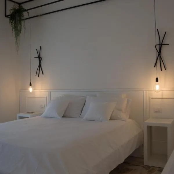 Boite d'Esprit b&b de luxe，位于Rossano Stazione的酒店