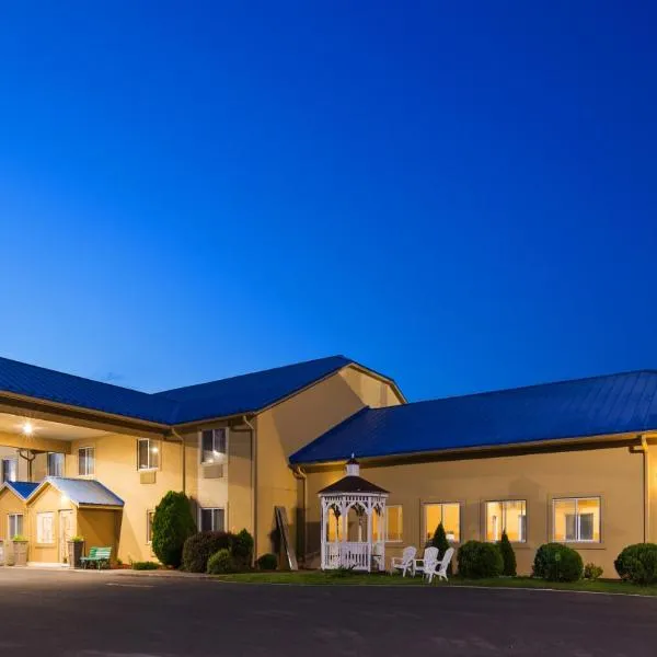 Spark by Hilton West Coxsackie，位于West Coxsackie的酒店
