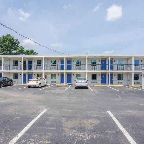 格拉斯波罗罗文大学6号汽车旅馆，位于Glassboro的酒店